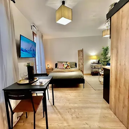 公寓 Cosy Avec Parking Au Coeur De